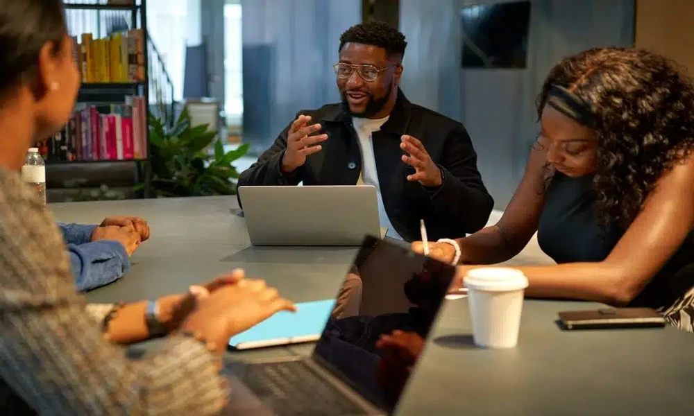 How user interface agencies for fintech build accessible financial interfaces?